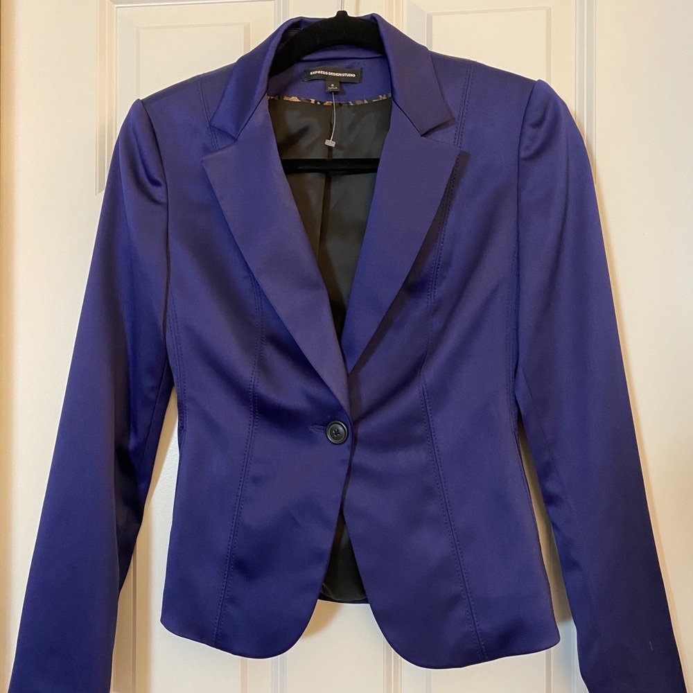 {{NWOT}} Express Satin Blazer